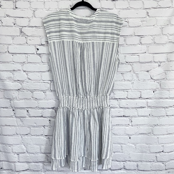 New Rails Angelina Cape May Stripe Dress Smocked Linen Blend Size Large - Picture 5 of 7